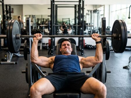 How to Bench Press Correctly